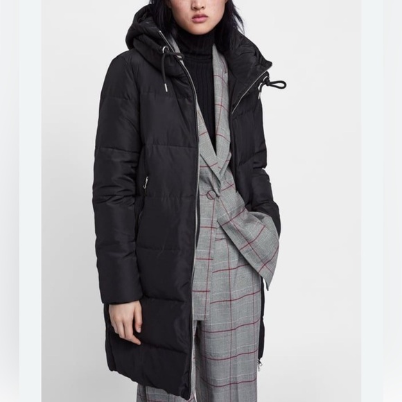 Zara Jackets & Blazers - ZARA PUFFER JACKET